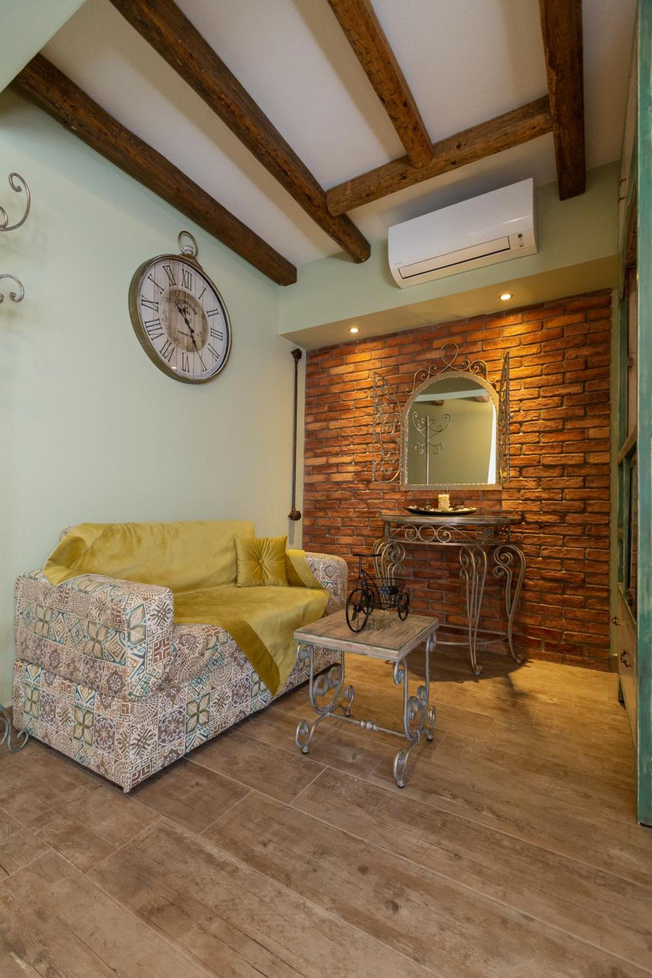 Maria'S Boutique Rooms Corinth Room photo