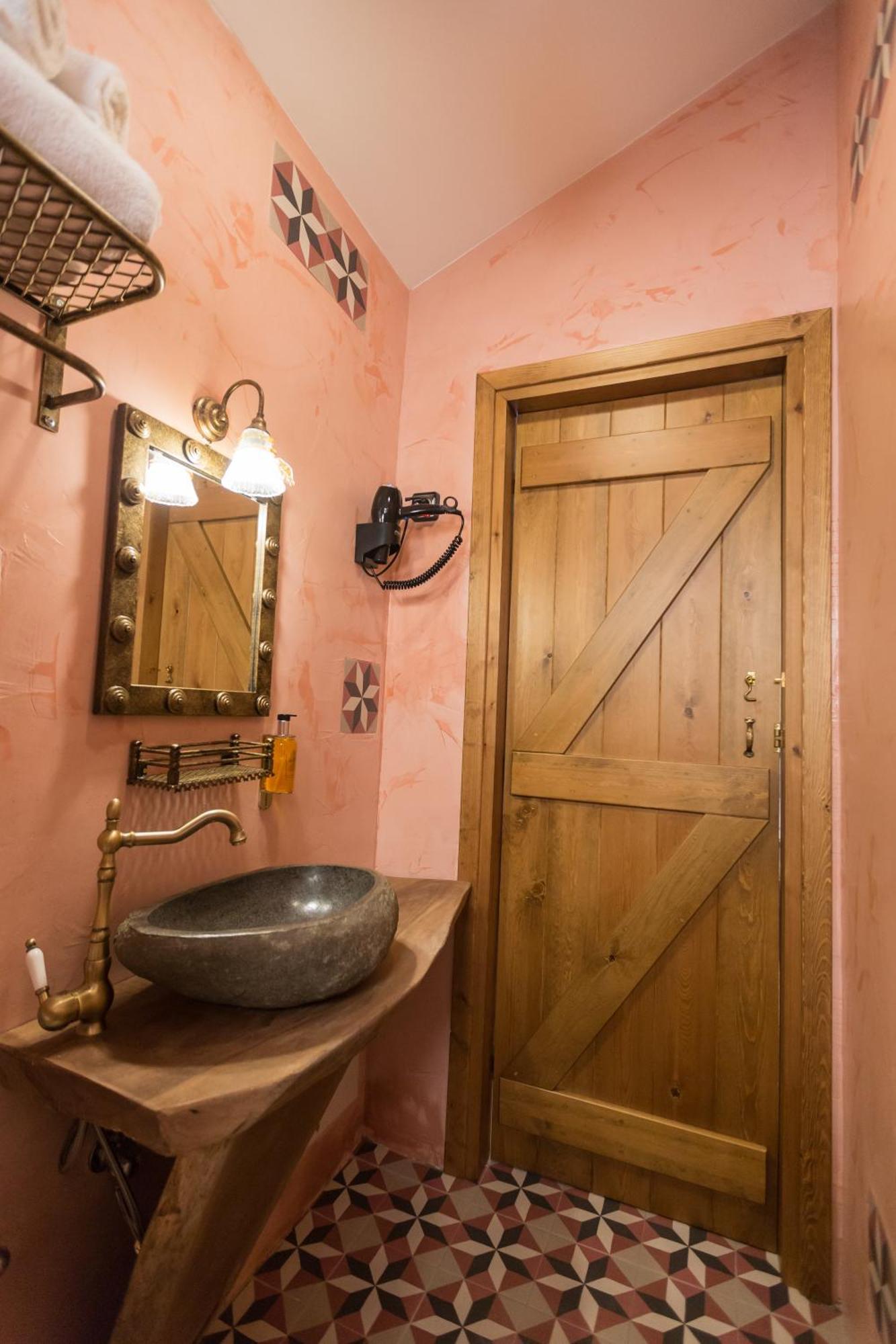 Maria'S Boutique Rooms Corinth Room photo